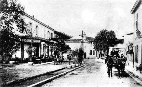 L'HOTEL RESTAURANT VICTORIA EN 1906.jpg
